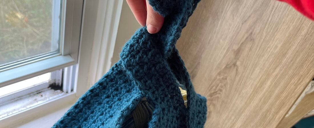 Trinity Knot Bag Free Crochet Pattern